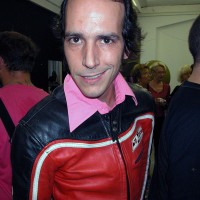 http://www.dejodelacombe.com/files/gimgs/th-2_FB03_Daniel_Baumann.jpg